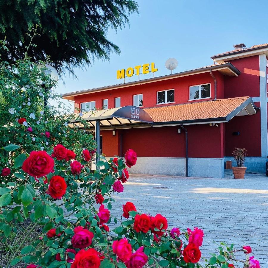 Hotel Daniel Basiano Exterior photo